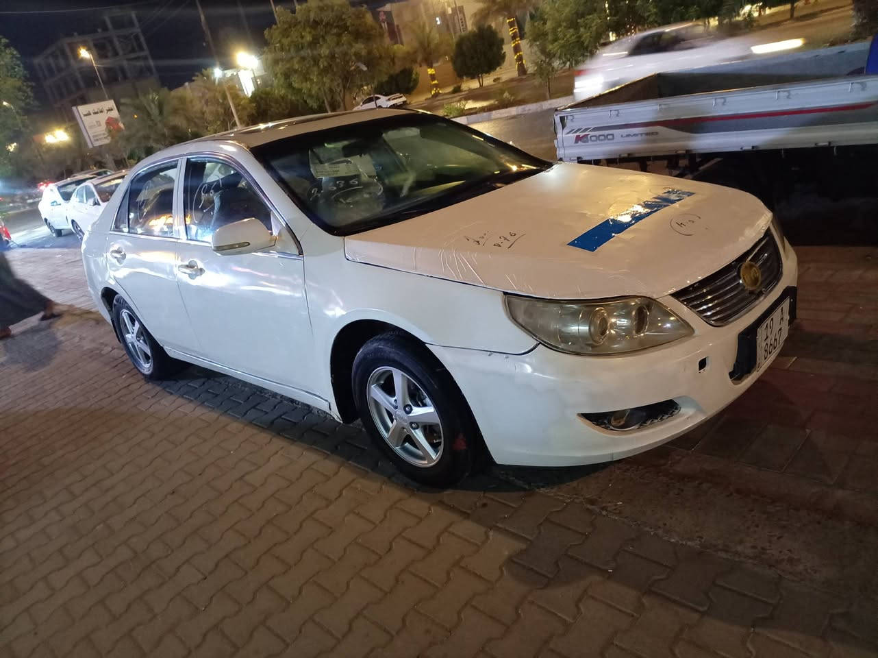 بي واي دي F6  ٢٠١١فول مواصفات حساسات خلفيه فتحه شغاله كهربائيات مكينه وكير بالكارتون حداديه جديده تخم تاير رقم كربلاء انكليزي صارلها اقل الشهرين صاعده هزه ومجدده سنويه للبيع او المراوس السعر ٤٩ وبيها مجال ***********
