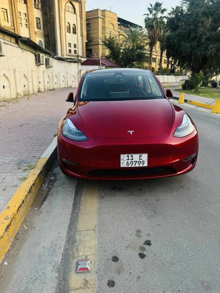 تسلا Y فئة لونك رينج 2024 للبيع
دخول جديد
 بسعر 22500$ وبيها مجال انشاءلله
السياره اون لاين عربي
 فقط ايرباك برده

دبل ماطور المرغوب  
فول مواصفات معروفه مواصفات التسلا 1/1

حادث خفيف جدا ماشيه ٢١ الف  

وياها شاحنه ٣٢ امبير

للاستفسار 
الاتصال او راسلني واتس اب

***********
