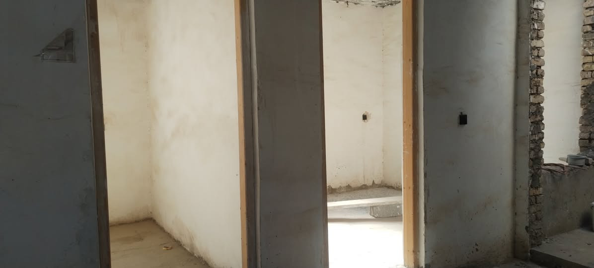 السلام عليكم بيت للبيع المساحة ٣٠٠م يحتوي بناء ١٥٠م حديقة ١٥٠م المكان الشعلة الدوانم شارع لابلوك السعر ٨٥ وبي مجال للإستفسار الاتصال علئ ارقم *********** مكلف بل نشر
