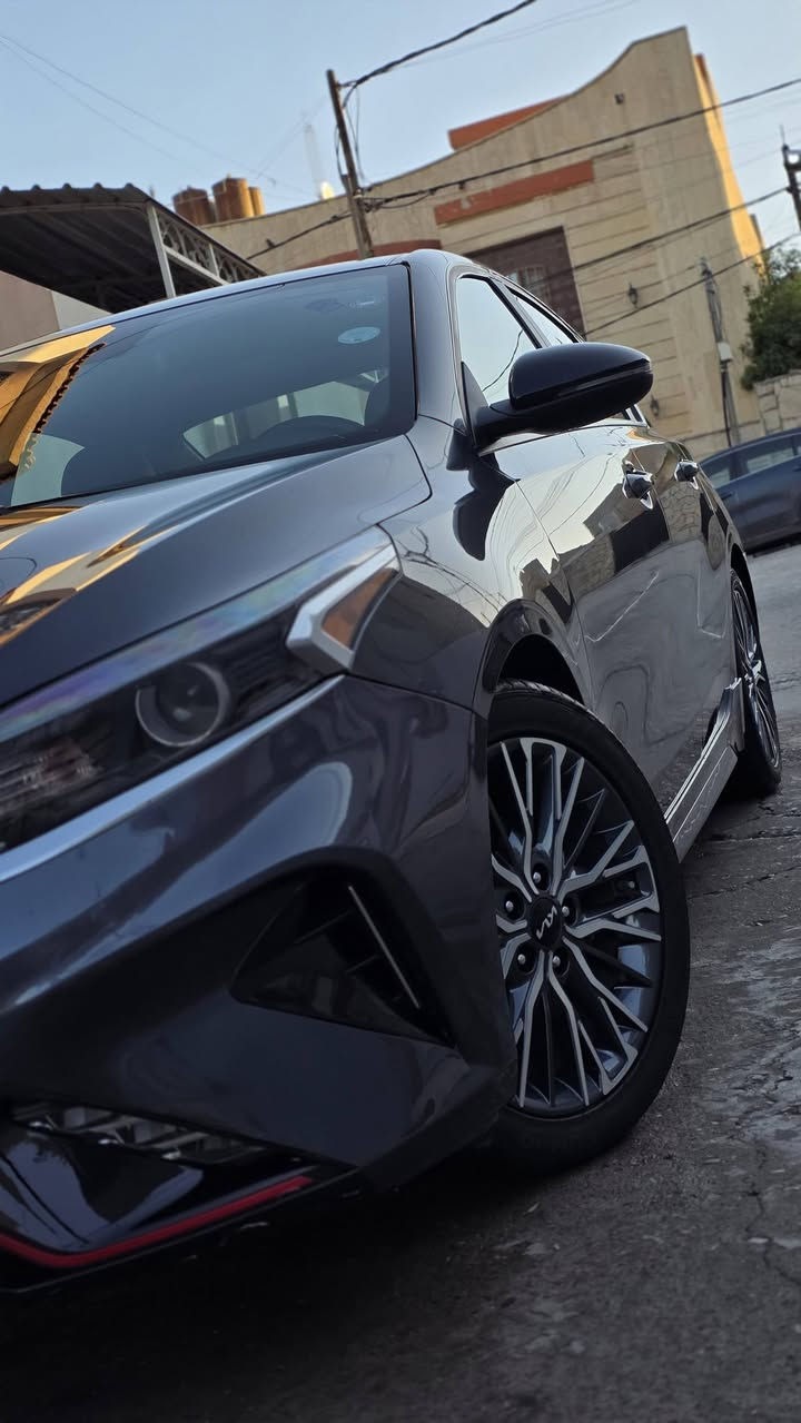 فورتي  جي تي لاين 2023
ماشيه 21 مايل 

الموصفات  1/1

1_بصمة  ابواب وترحيب عند القتراب/ تشغيل/ وتشغيل عن بعد

2_ كشنات كهرب جلد حار🔥 /بارد❄️/ تبريد منفصل /قطعتين  تريد

3_سقف كنتارة /سلايت /شاشه كبيره/  

4_رادرات  امامي/جانبي تنبيه وتوقف /مانع اصطدام 

5_صدوق ذكي  /هاند بريك بصمه / محرك 2000 دوش

بيها سونار  السعرر  180 

  ***********.  مكان الموصل   بسمي تحويل مباشر
