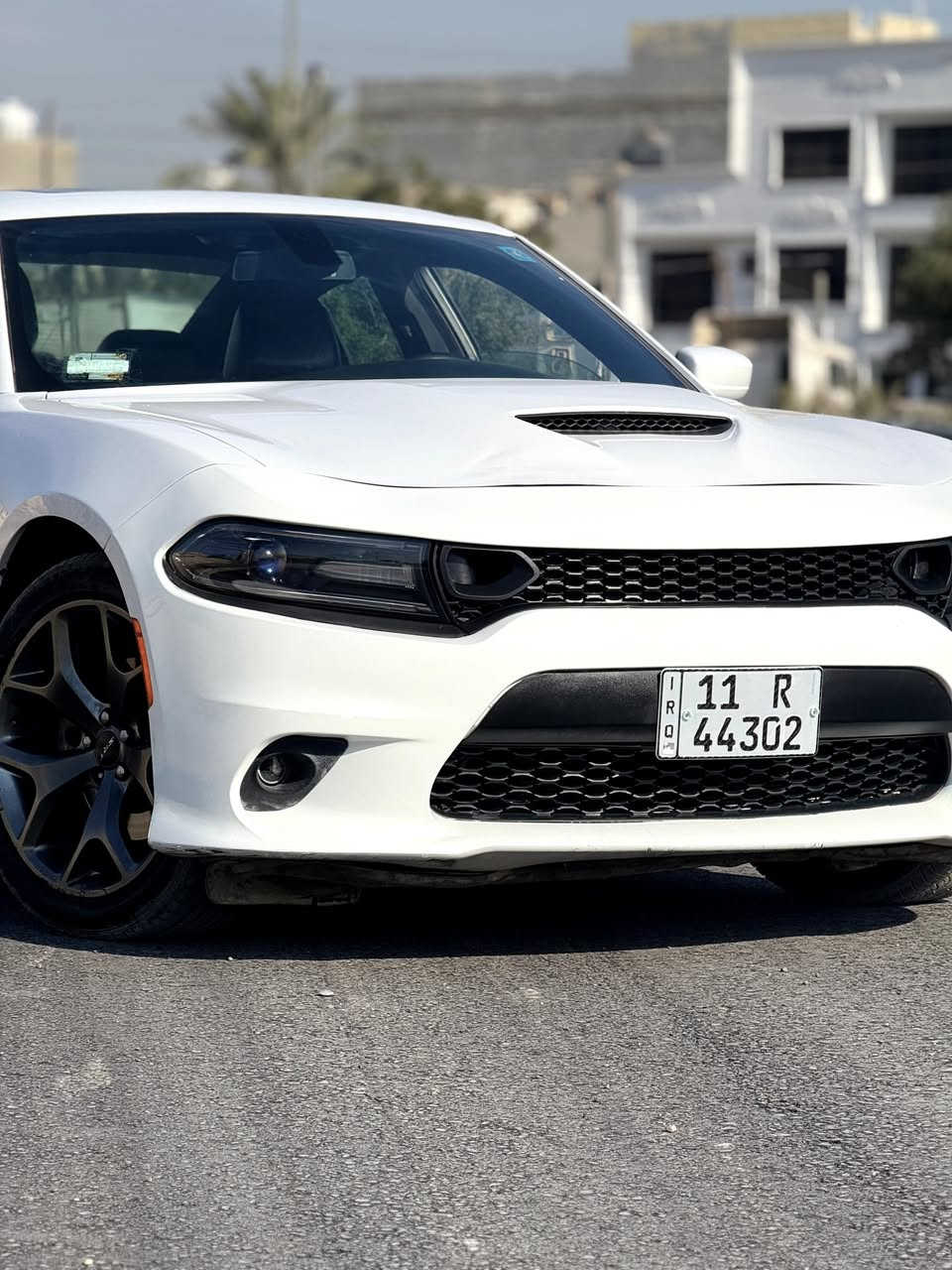 جارجر 2018 RT+
ماشيه ٥٠ حادثه بامريكه دعامه وبالعراق جامغ وباب خلفي 
سياره حلوه ونضيفه وجاهزه الحمدلله 
موصفات 
شاشه جبيره 
فتحه 
جلد 
كشنات حضن 
كشنات خزن 
فوت حكمات 
كراسي ثنينهن كهرباء 
قطعتين تبريد 
نضام سوبر تراك 
وباقي المواصفات 
سعره ١٩٥وبيه مجال مكان عامريه بغداد للإستفسار ***********
