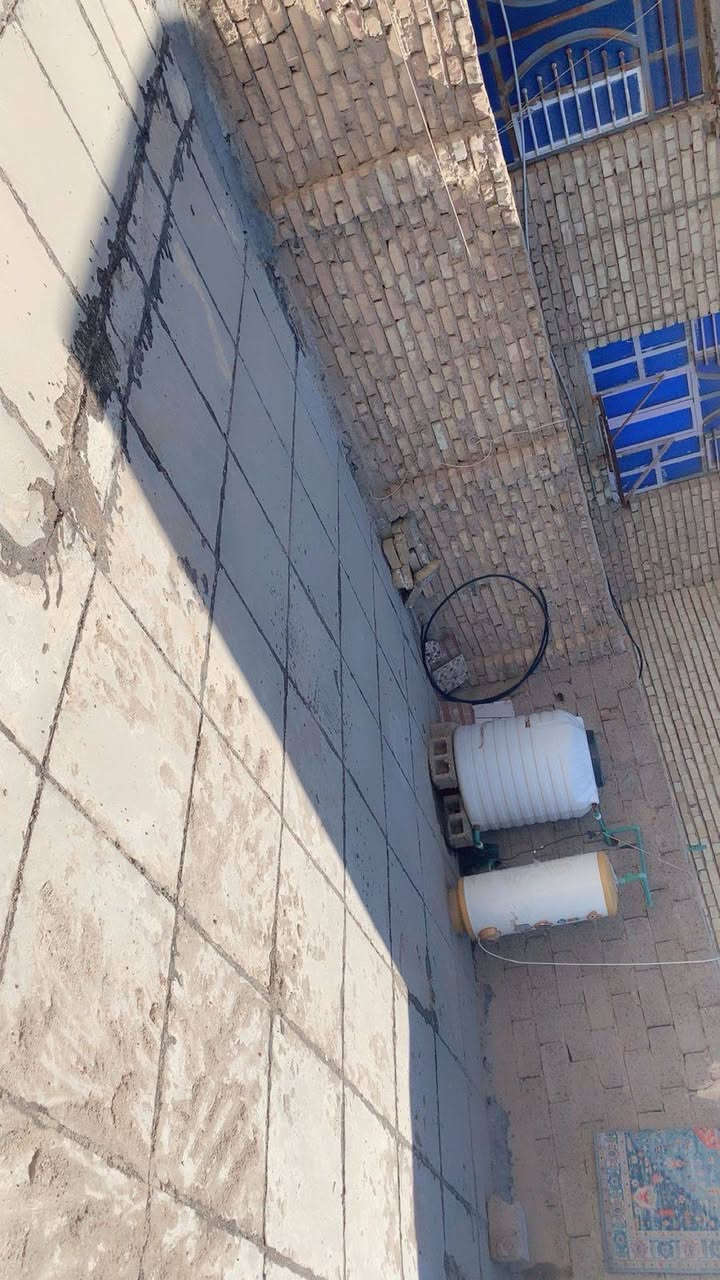 بيت ١٢٠ متر في شارع ابو الدهن، بعد فرع الصمون، بيت جاهز للسكن من ماء ومجاري وكهرباء
السعر ٧٠ وبي مجال
للتواصل الاتصال *********** 
واتساب ***********
