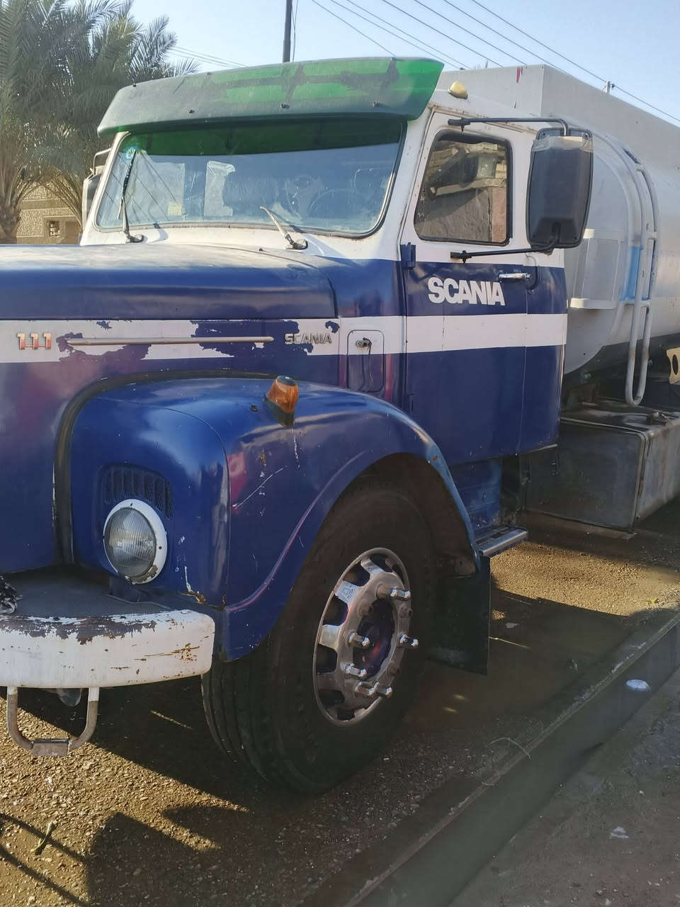 سلام عليكم سكانيا 111 موديل 80 مكينه سوبر لا صرف ولا بخار رقم بصره انكليزي ***********
