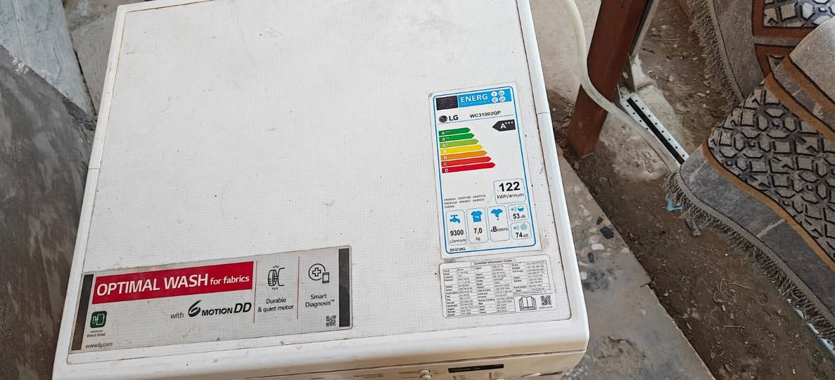 السلام عليكم من رخصة الادمن 

غسالة LG  نظيفة جداََ وزن 7 كيلو  اقتصادية  استخدام قليل 

ملاحظة بيها خياس خارجي قليل ما مئثر  سعر 100 الف 

للتواصل ***********/سجاد
