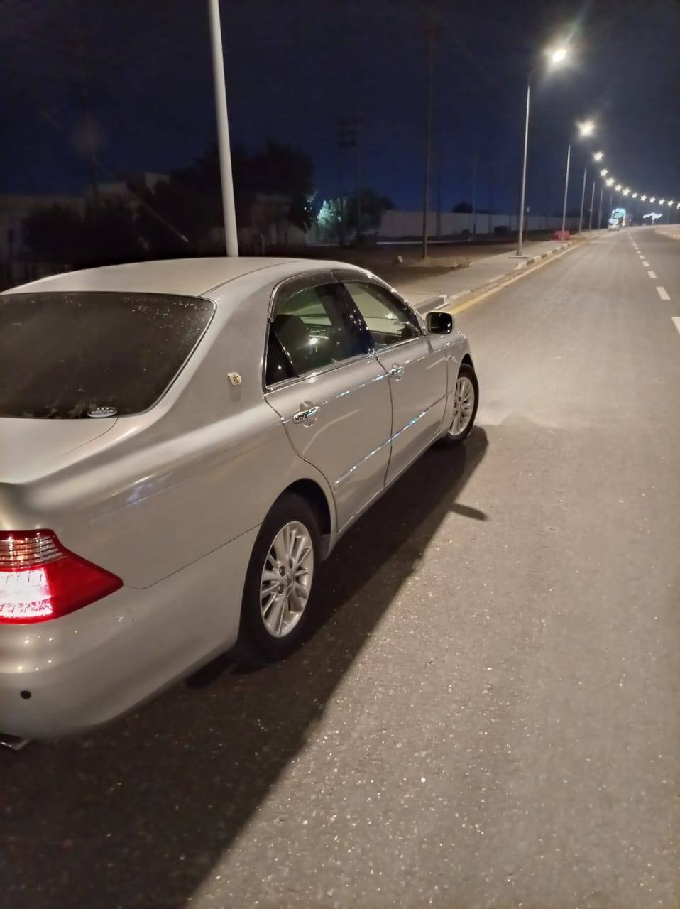 يا الله السلام عليكم شاهينه ادوات ادوات كصتين موديل 7شاصي82 لون بحري دخول جديد صارله 20 يوم من دخلت كارتون كفاله من الزلغ وضربه  عده الكصه دكمتين ستيرن كهربائية 
كرستال أصل 
بصمه رصاصي 
تبريد ثلج. تتفئه
مكينة وكير وحداده شرط وضع الوكالة 
سيارة جاهزه مال جناي الله شاهد ترايك 180
تخم تاير ويل بلادي
داخل عسلي
حساسات امامي خلفي
مكاني البصره 
الهاتف *********** بيي وتساب 
سعر السيارة 39 وبيهه مجال للطيبين اني خادم 
مستعجل على بيعتهه عندي ضرف
