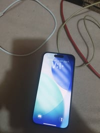 آيفون ١٥ • ١٢٨ • بطارية ٨٤%