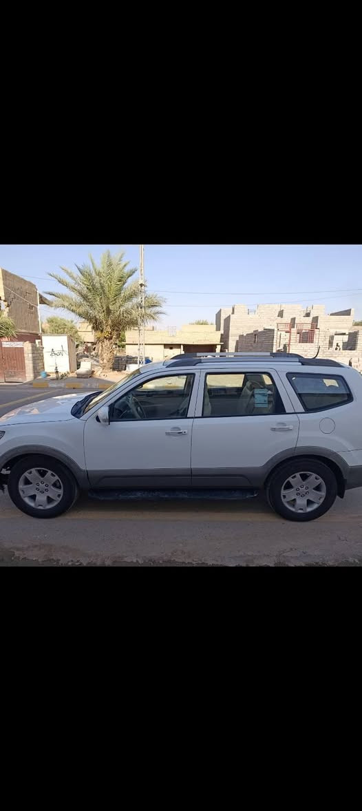 موهافي
موديل 2012
صبغ عام عدا الجنطة
فول واحد على واحد 
بصمة 
جنطة شفط 
تنته 
تحكم ستيرن 
تبريد شغال 
كهربائيات شغاله 
رقم بغداد بأسمي 
تحويل ثاني يوم
رقم هاتف ***********
