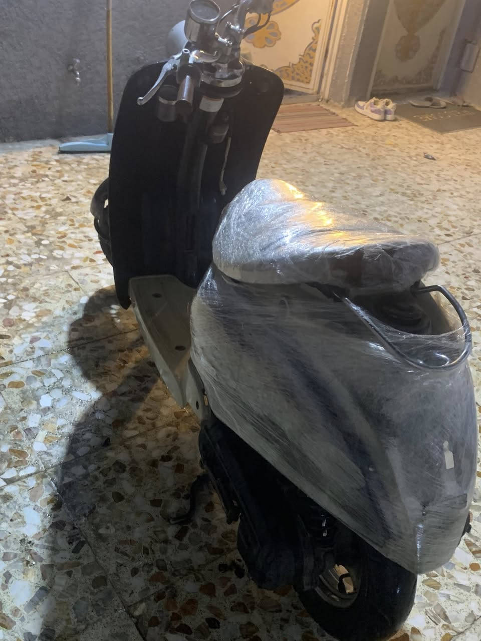 سلام عليكم كلاسك 60 دراجه نضيفه خرسه محرك نضيف  بس عوزها نواقص خفايف السعر 220 وبيها مجال مكاني الشعب رق***********
