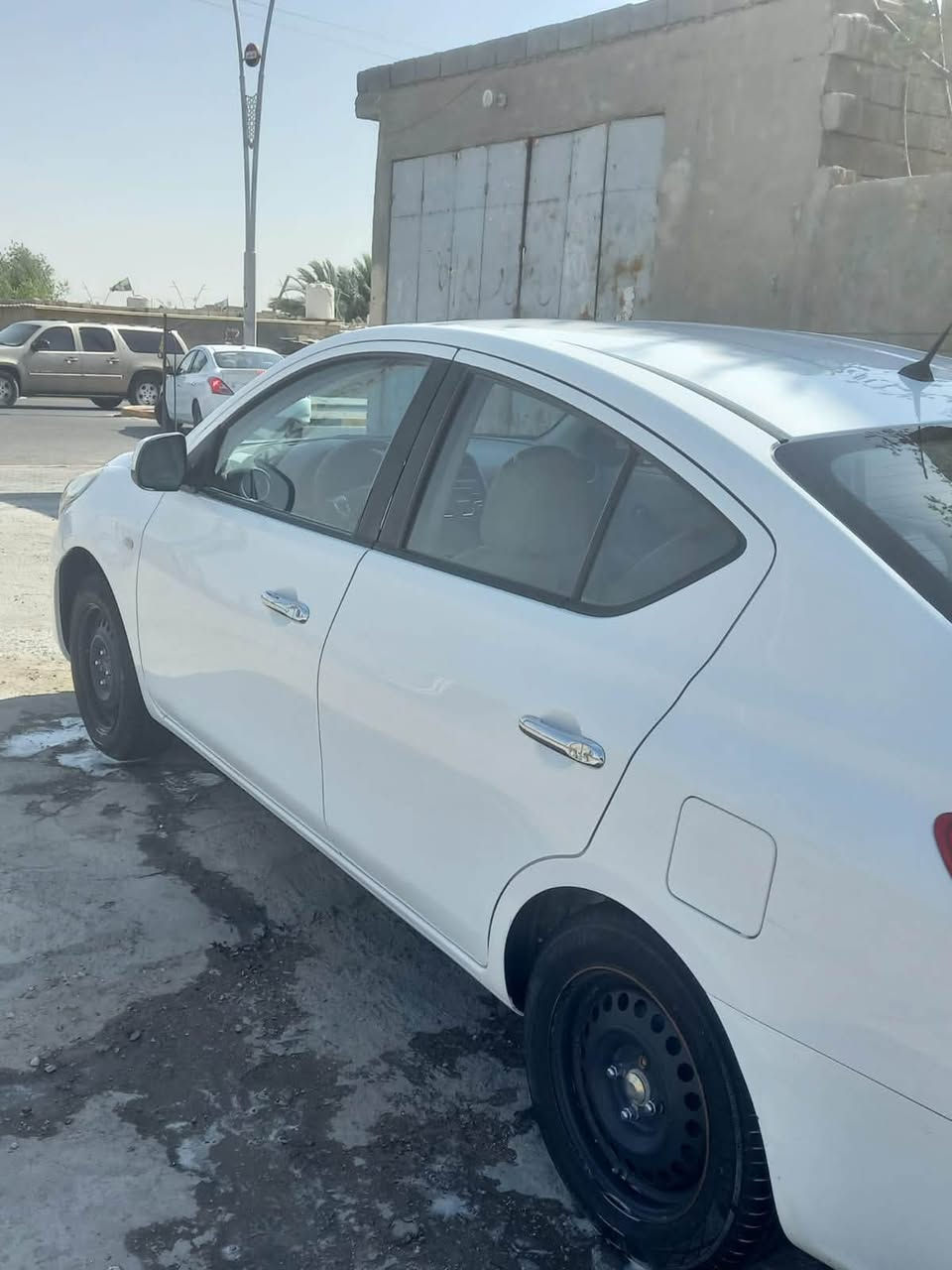 نيسان سني موديل ٢٠٢٣
كفاله من الصبغ والتبديل والبارد
ماشيه ١٠٠ الف 
بصره زبير  ***********
نقص حداده  
السعر ١١٠ $
