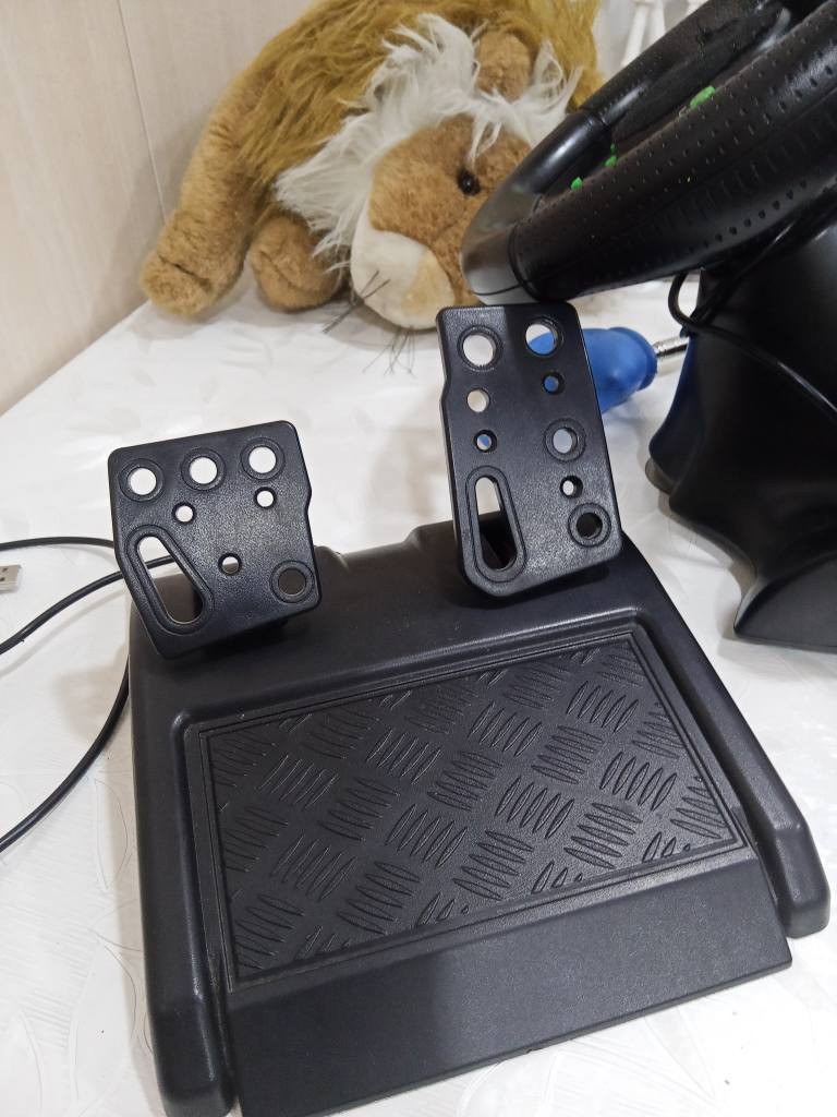 ‎دركسون نظيف جدا يشتغل على اكس بوكس 360 و على بلي 3 و 2 السعر 30 مكاني بغداد الحريه‎ بغداد, العراق


**إذا كنت صاحب هذا الإعلان وتريد حذفه لأي سبب، رجاءا أرسل رسالة إلى الدعم الفني**