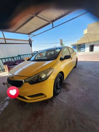 كيا فورتي وارد امريكي موديل ٢٠١٦ مكينة ١٨٠٠  دوش   تدفئة تبريد شغال ثل...