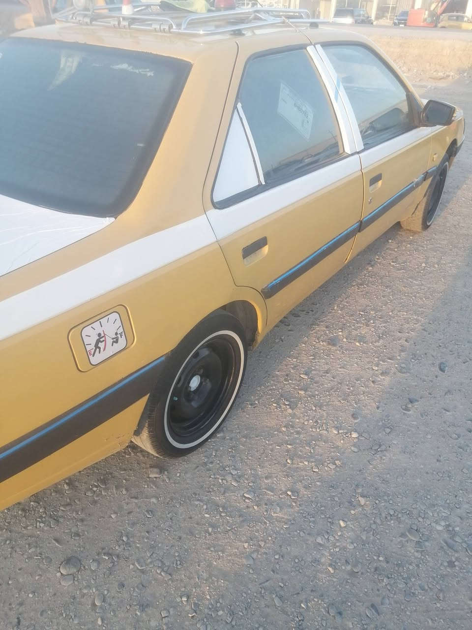 سلام عليكم بيجو 405 محور كوله كير ومكينه كفاله تبريد تخم تاير سعر 37 وبيه مجال المكان كوت ***********
