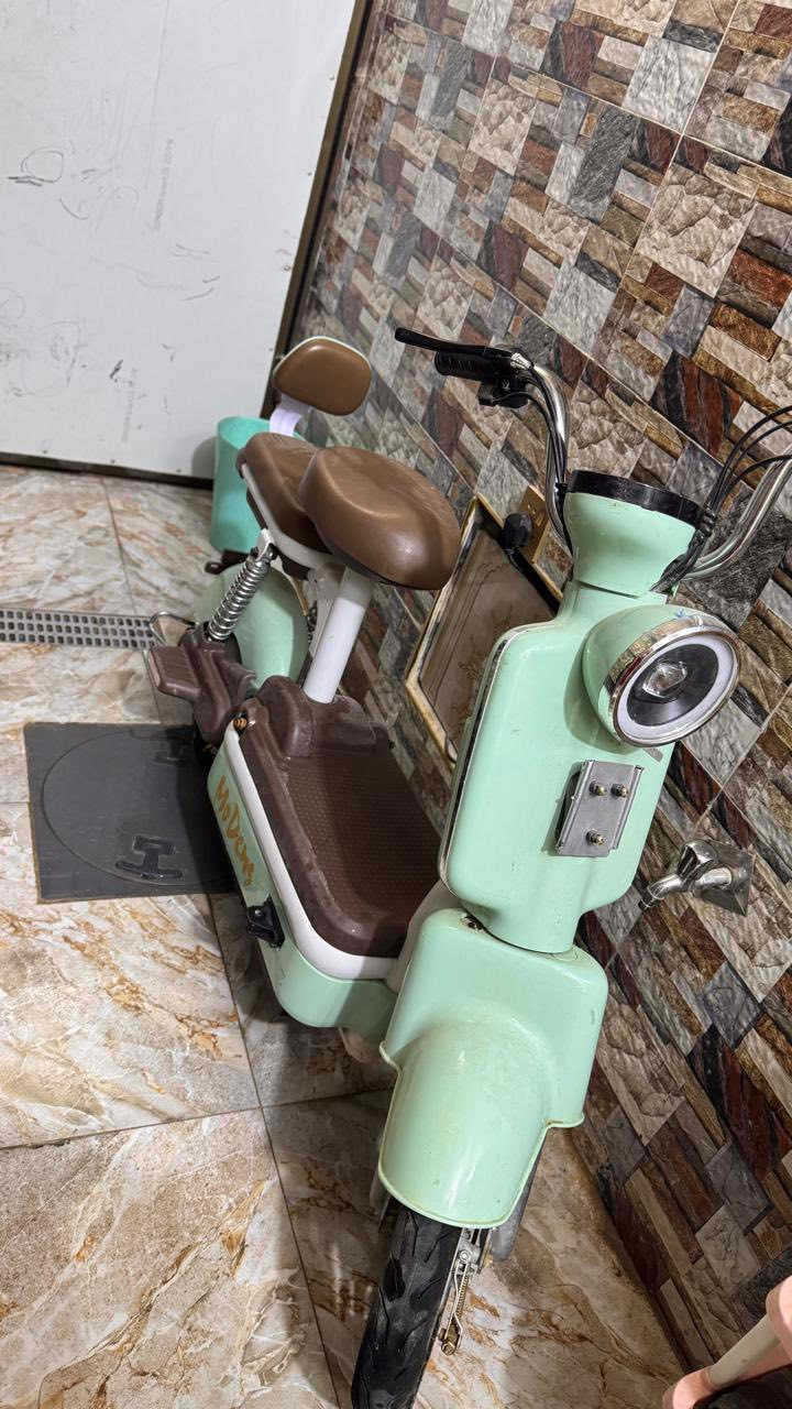 بايسكل نضيف كلش 70 دراجه شحن جديده 300 وبيه مجال الاسعار لتواصل واتساب ***********
