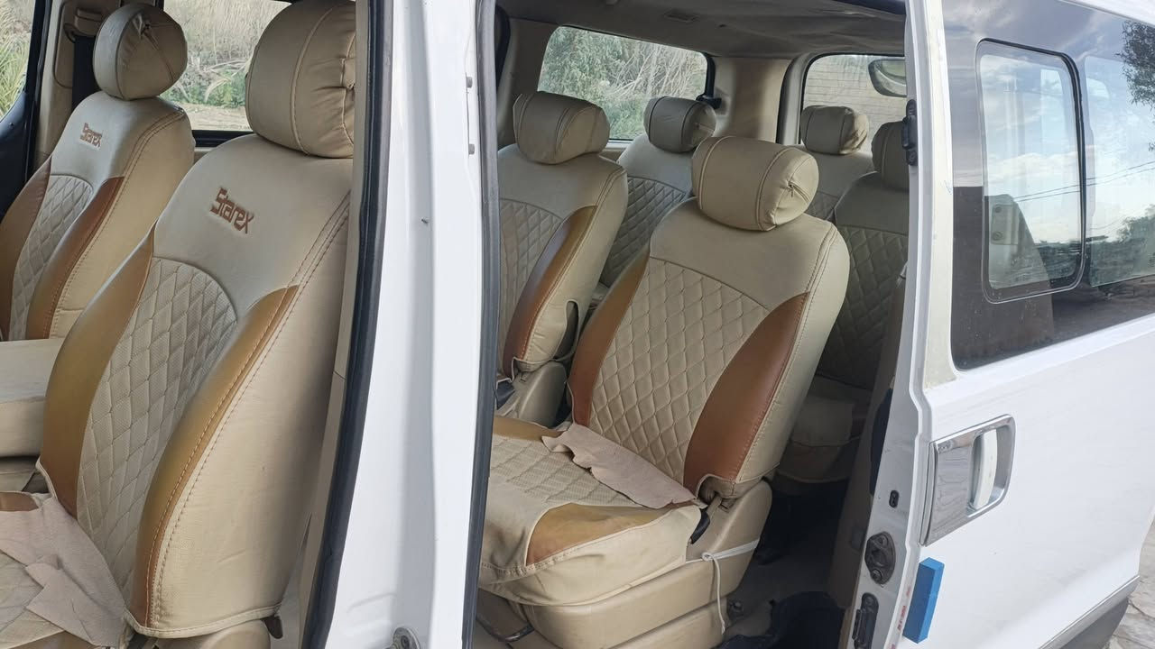 سلام عليكم ورحمه الله وبركاته سياره ستاركس البيع مديل 8 مفتوح مداور ثانيوم  رقم كليزي السياره بيه جاملغ المامي جيهت  العبري هاذه الرقم التلفون ***********
