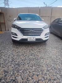 توكسان خليجي موديل 20🚘 بيهه شخط من جهت اليمين خفيف كراسي كهرباء سايدبر...