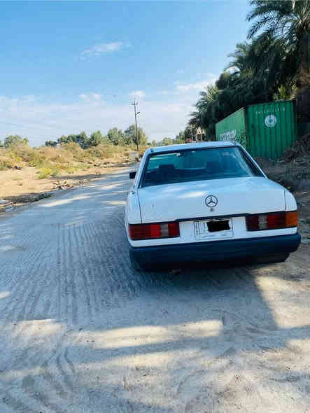 مارسدس ١٩٠
 ١٩٩٠ رقم نجف باسمي 
سنوية منتهيه ب٢٠٢٤ 

٣٠$ ورقه وبيها مجال 
مكان واسط الاحرار 

***********
