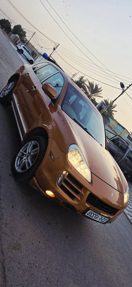 بورش الماني فول 1 +1 مواصفات فور ويل اكسل  مديل 2009  مكفوله من ظرر او صبغ 
رقم انكليزي بسمي 
كير محرك مكفول تبريد شغال  
3قطع وكل جهه تحكم بمستوى درجه حراره تبريد تتفئه شغاله صدر خلفي ومامي كله جديد 
تخم تاير  بصمه تشغيل ابواب بصمه تشغيل عن بعد رمونت سنتر لوك اناره داخليه وخارجيه جهاز انذار سرقه بانواما تحكم ستيرن شفتات     
4 جهات شغال تحكم مري كهرباء شفط اناره  هيترات  قلاب ويا بك كشنات كهرباء وتتفئه  وتبريد  وخزن كشنات خلفيه كهرباء تتفئه هيترات بل كشنات.
ستيرن تدفئه تبريد
جنطه كهرباء عل رمونت مسجل شاشه لمس بلوتوث ماوس اواكس GBS شغال  نضام صوت فتاك 9 سماعات  دمام خلفي بسبير بلاد  جنجر ٦ اقراص 
شاشه اعطال وعداد السياره كله عل شاشه حساسات خلفيه رادار  سياره مرايا داخليه عاكس ضوء 
مانع منعطفات بسرعه 120 كروز سرعه و مانع انزلاق 
سياره بيهه عزل تام - نظام رادار مامي الي بي ميزه التثبيت الاوتماتيكي السرعه بالنسبه السياره الي امامك نظام منع السيارة من النزول عن الرصيف في حالة نوم السائق
- نظام توازن هيدروليكي لتوازن السيارة الاطارات تتحرك والسياره ثابته في الطسات    وارده   لبيع  110 وبيهه مجال او مراوس  عنوان بغداد  مدينه صدر هاذه رقمي***********
