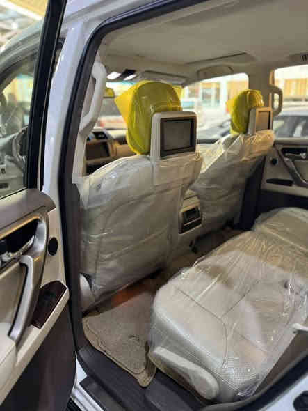 سلام عليكم
لكزز GX460 
موديل 2018 بريم بريم اصل باب اول 
 سيارة داخل ابيض اوف وايت
رقم سليمانية بسمي هزة فحص جديد 
مواصفات 
جكات 
شاشات 3 بلاديات
رادار امامي + جانبي
كشنات حار + بارد + ثنين كراسي كهرباء
كشن سايق خزن مموري
اربع كامرات 360 
ستيرن كهرباء خزن + ستيرن تدفىء
اتو بارك تصفط وحدهي
13 سماعة + دمام 
كشنات خلفية كهرباء 
تشغيل عن بعد 
فتحة بل سقف
ريموند شاشات 
بصمات اثنين مع كودات 
اعلى مواصفات بل لكزز فول للاخير 1/1
رقم الهاتف ***********بي واتساب
