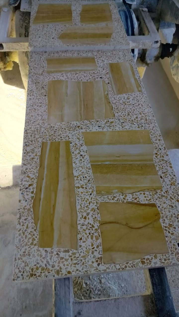 الاسلام عليكم يوجد لدينا جميع أنواع الكاشي توصل عبر الرقم التالي العنوان الموصل ***********
