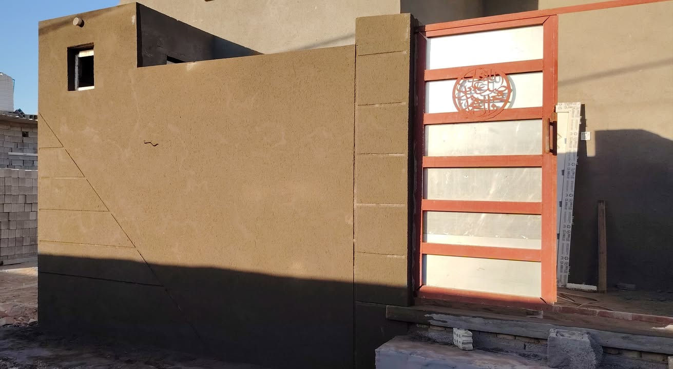 سلام عليكم
خلفة لبخ ونثر وترميم  عمل كافة البخ الأسمنت عمل واجهات لبخ سياجات جميع انواع البخ كادر كامل👷 شغل درجة أولى✅ للاتصال *********** 📞متوفر واتساب أو مراسلة الصفحة نتمنى أن ينال اعجابكم 🤗المكان بغداد المدائن.🏤    الأسعار.   
سعر المتر السقل ٦الف        
سعر المتر الجرارة ٤الف
سعر المتر التشميع ٣الف.                 أبن المدائن 
سعر المتر التقطيع 8الف
سعر المتر الصبغ ٢ الف.
سعر المتر لبخ ونثر ٦الف
