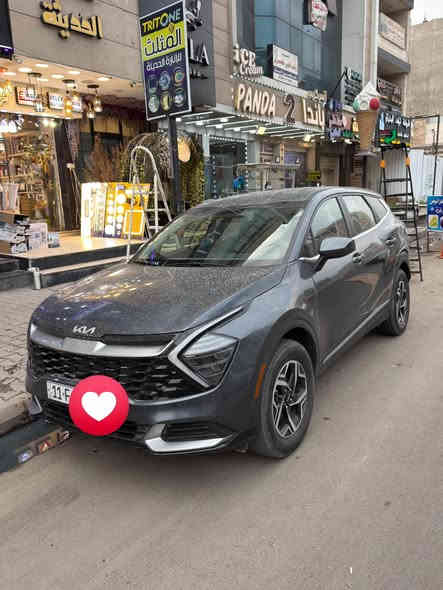 ⸻

📣 للبيع – كيا سبورتج 2023 نص فول

✨ دخول جديد – توها واصلة
🛡️ الإيرباكات سليمة 100%
📍 الموقع: بغداد

المواصفات:
 • تدفئة كشنات
 • رادارات
 • قيادة ذاتية
 • توقف ذاتي
 • حساسات

حادثها موضح ب الصور شويه من البنيد ومواصل للمحرك ع البلاد وصورة المحرك موجوده  

📏 الممشى: 65,000 كم
💰 السعر: 195 ورقة
📞 رقم الاتصال: ***********
