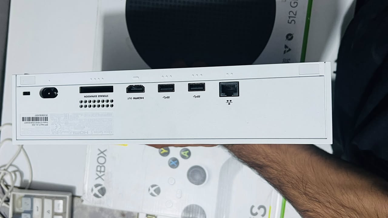 السلام عليكم 🙋🏻
Xbox series S
نظافه: 100%✅
جهاز جديد بمعنى الكلمه استعمال قليل حتى بطاريات الشركه موجوده  محلقاته كامله سبب البيع عدم التفرغ 

السعر : 350 و بي مجال 
📍: بغداد - الدوره 
رقمي :***********
