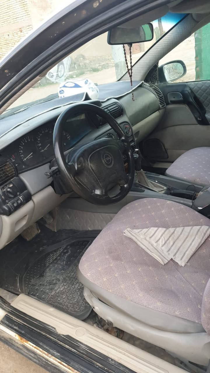 مرخصة الادمن اوبل بزون مديل ٩٥
مكينه ٢٥٠٠ في في تي جاهزه من كلشي تبريد شغال سعر٤٥ وبيها مجال بسيط ***********
