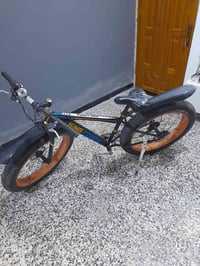 حجم ٢٦ • نضيف كلش • يتحمل ٢١٠ كيلو