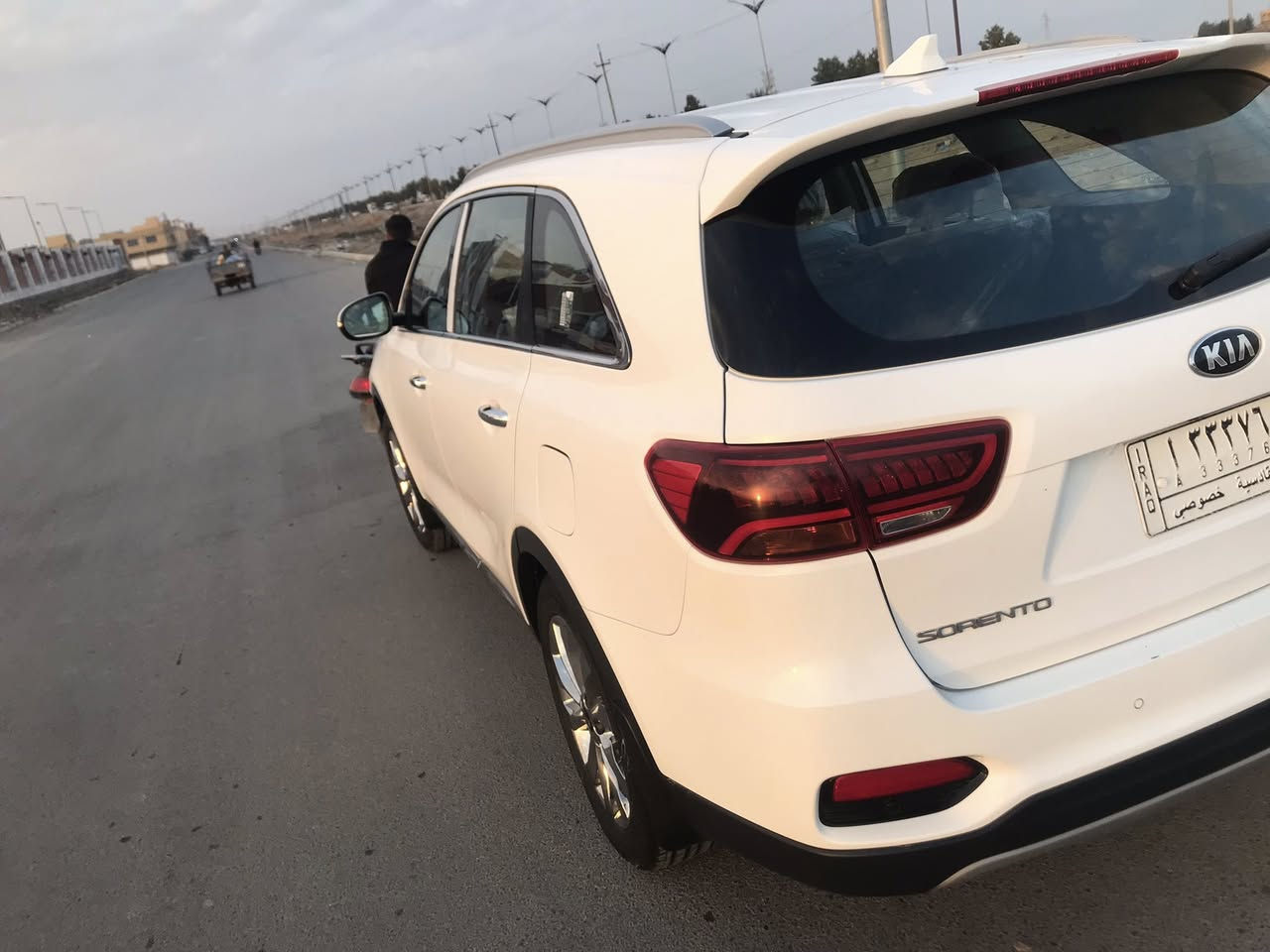 سورنتو 2020 خليجي ٦سلندر  فول مواصفات ماعدا البنوراما 
رقم قادسية بأسمي  مكانها الكوت 
ماشيه ١٦٥ الف 
مكفوله كفاله عامه  السعر ٢٦٠$
على ايد وحده ماخذها زيرو 

للاستفسار:***********
