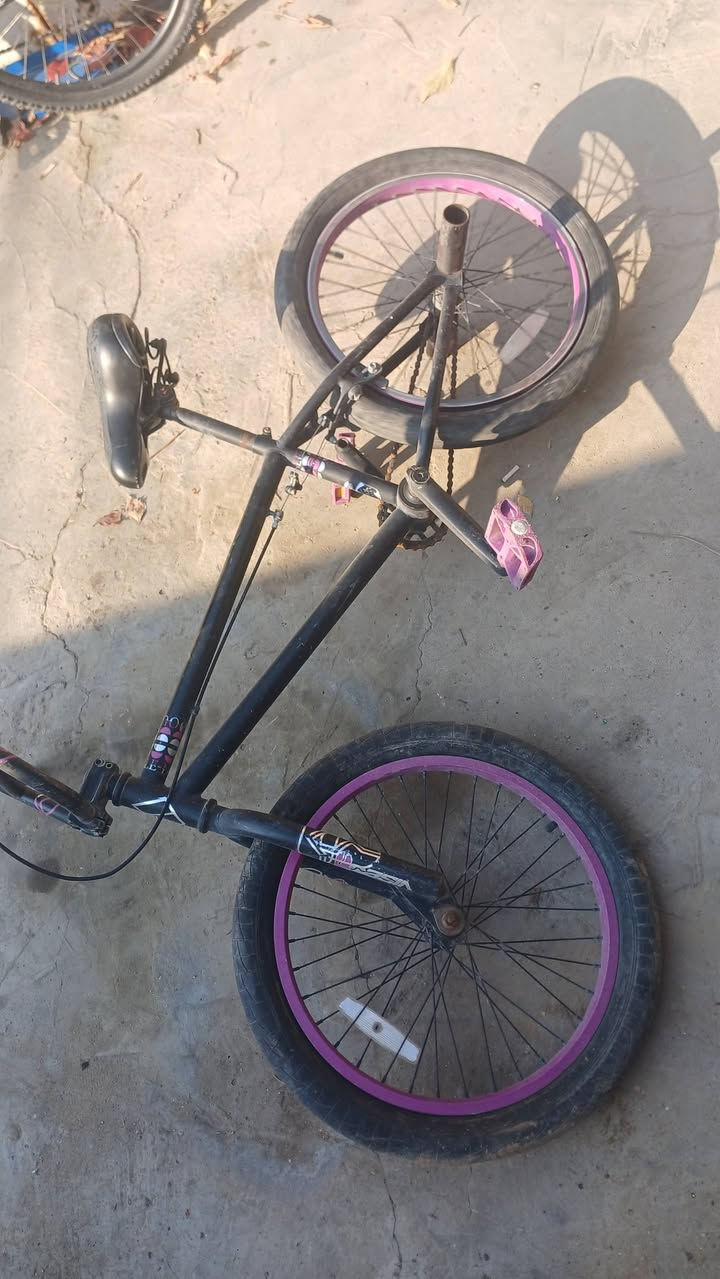 ب١٠٠ مكاني حي الجهاد ***********
