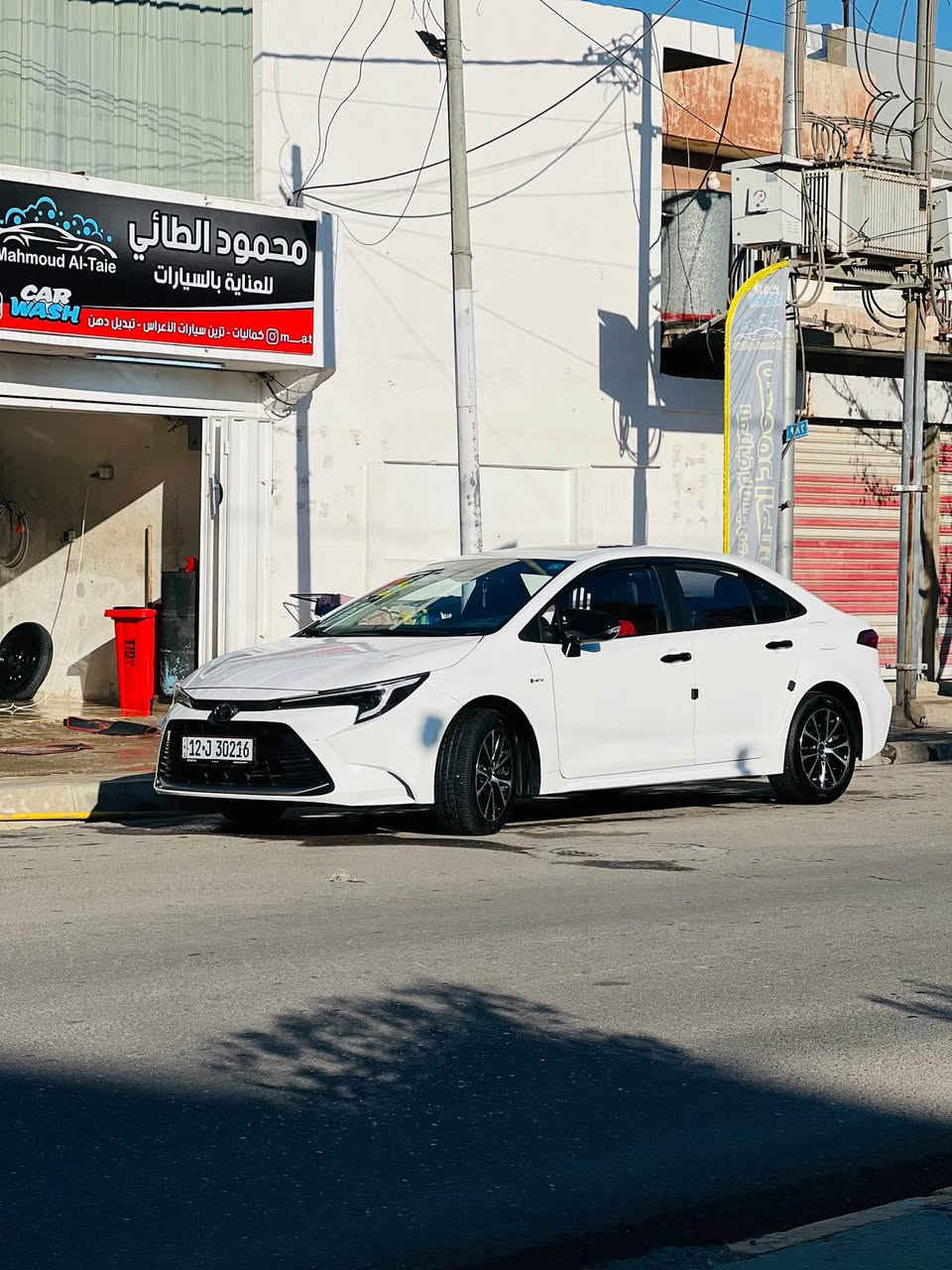 الاسلام عليكم 
كورله هايبرد 2024
بحالت الوكاله سياره جاهزه
ماشيه 14 الف كيلو رقم نينوى
سياره فول موصفات 
كشنات جلد كهرب 
ردرات محيطه كامره 360 
توقف ذاتي سياقه ذاتيه 
تحديد مسار 3 وضعيات قياده. 
ما عدا الهايبرد فتحت سقف 
وبعد بيها موصفات 
سعر 158 مجال بسيط
*********** موصل, نينوى
