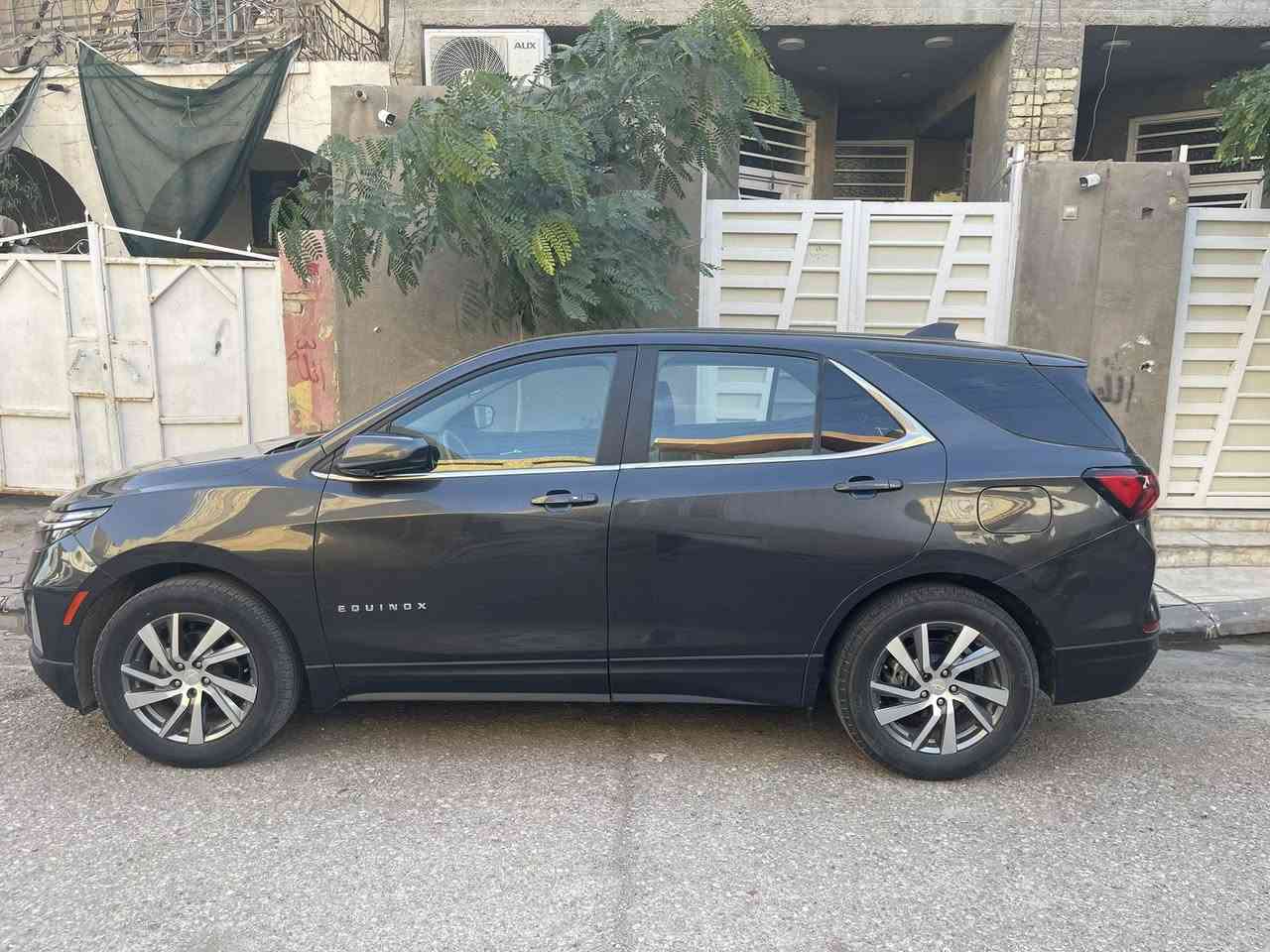 كوينكس 22 لون فيلي رقم بغداد 
ضربتها  جاملغ خلفي بارد بدون اي صبغ ماشية 40 الف كيلو 
السعر 163
***********
السونار مرفق بالمنشور
