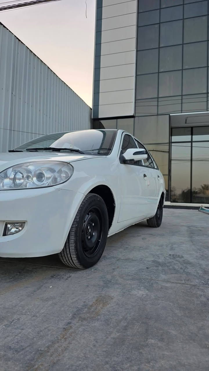 #﷽
#للبيع. ليفان 520  
موديل 2010  رقم. بابل مشروع وطني.
   مكينه  وكير كورله يابني ١٦٠٠ ابلاديه من شركه     
بيه قطعه صبغ وخشم جاملغ الاماي صبغ فقط ولباقي بلاد اصفاح موس مكفوله من ضربه   تبريد شغال شوصي ابلاد  سياره مال بيت اي نقص مابيه. السعر. 42 وبيه مجال***********
***********
