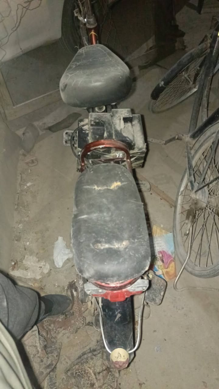باسكال شحن كامل فقط عوزه بطاريات 4 السعر 70وبيه مجال *********** وبيكم خير وتدللون
