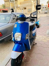 ماكس بوليس • كفالة • من الحاوية
