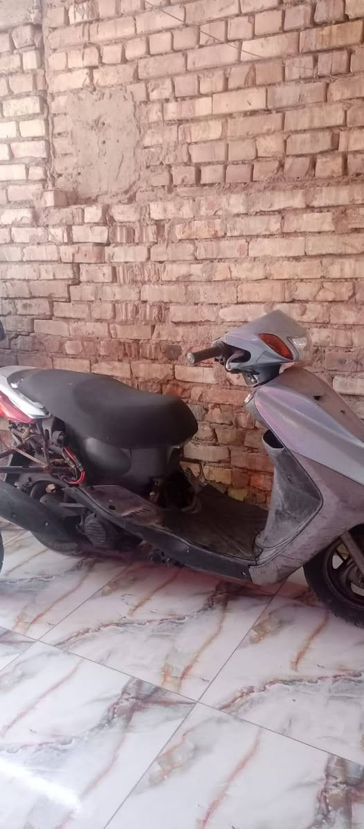 السلام عليكم دراجه معوقين سعرها 900الف رقم الهاتف ***********
