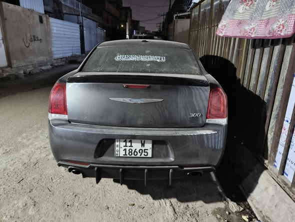 سلام عليكم 
وباما مديل 2013
رقم بغداد انكليزي بسمي وهزه جديد 
كير طياره شاشه جبيره تشغيل عن بعد 
صدر امامي خلفي جديد هستوني مبدله 
باور ستيرن جديد السياره مسويلها ادامه كامله 
كاردن جديد السياره جاهزه 
سونار مرفق بل منشور 
السياره حادثها لغد الايسر مصلح 
وبيها صبغ بنيد وزوج جاملغات وباخين البيبان ملاون ويه السياره 
سعر 145$ 
عنوان بغداد رقم الهاتف ***********
