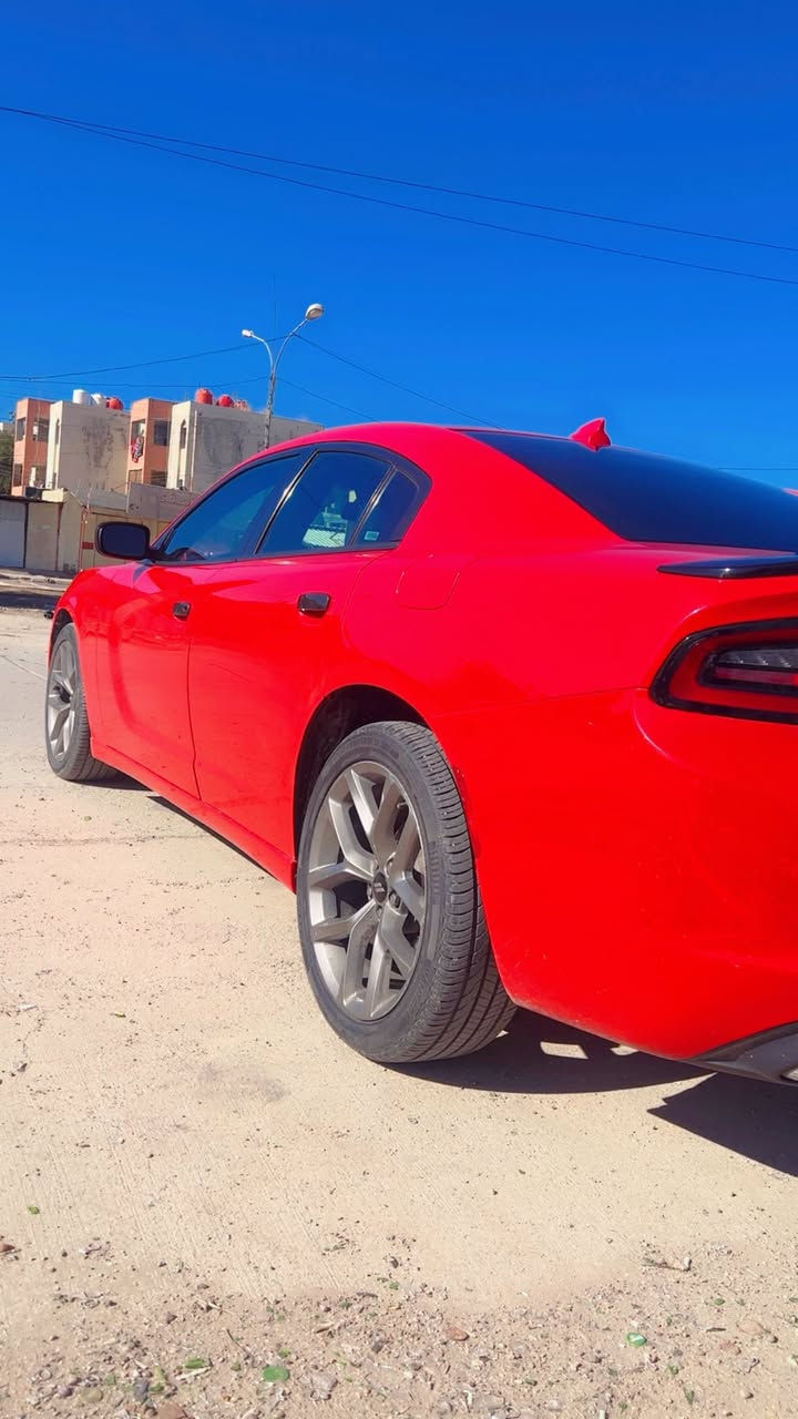 جارجر 2017 رقم سليمانيه 
سياره كلين لأضربه لاتبديل 
موصفات SXT بدون فتحه 
مكان السياره بغداد 
غير متواجد على الفيس 
اتصل على الرقم أو وتساب وتدلل 

   ***********
