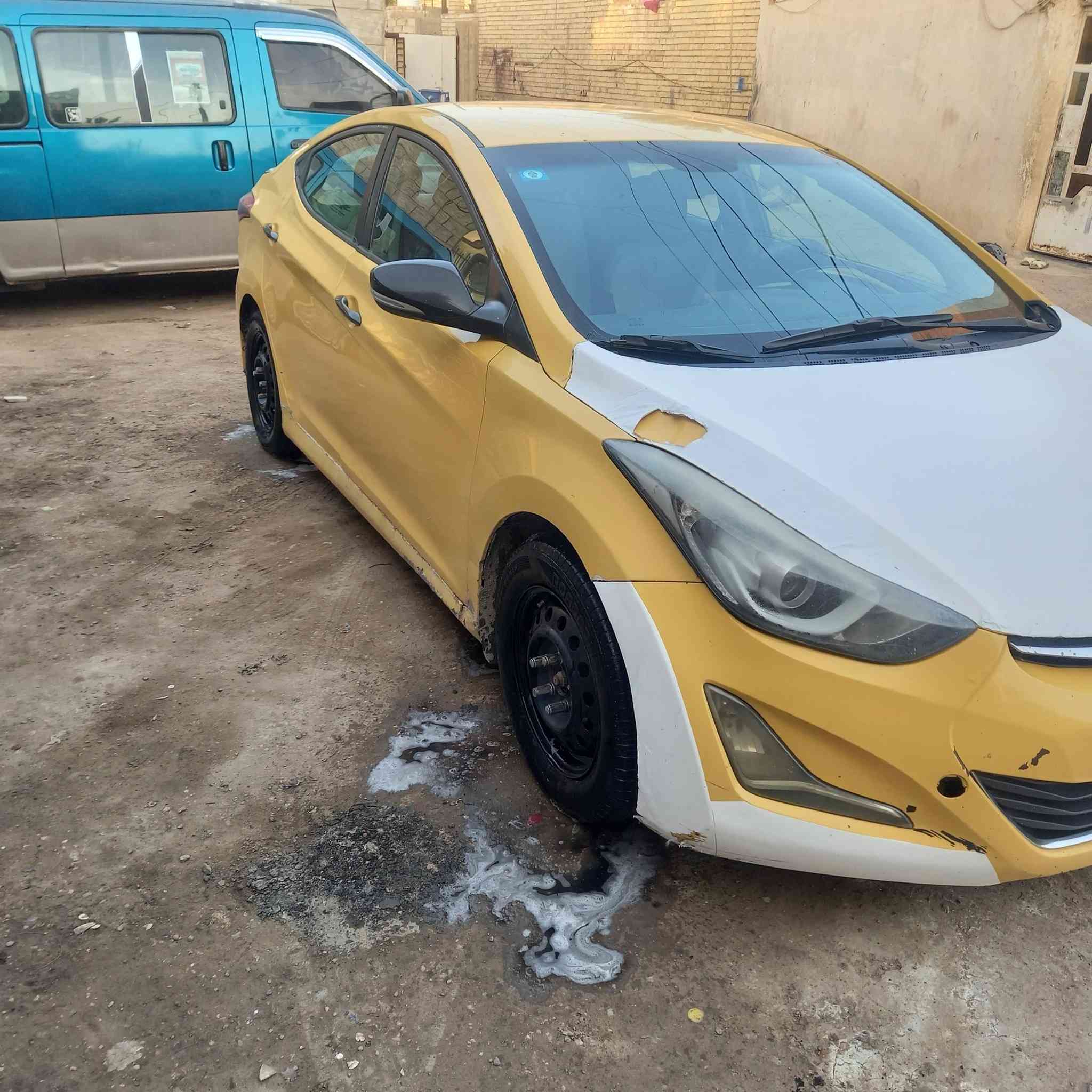 الانترا للبيع موديل ١١ وارد امريكي حادثها جاملغ امامي ايمن مبدل والباقي ليبل واحد مكينه وكير مكفول تخم تاير صدر خلفي امامي رقم بغداد نكليزي مشروع وطني مصفرة هيئه ومرور وسنوية تبريد غير شغال
السعر ٨٥ وبيها مجال بسيط المكان ابو غريب 
***********
