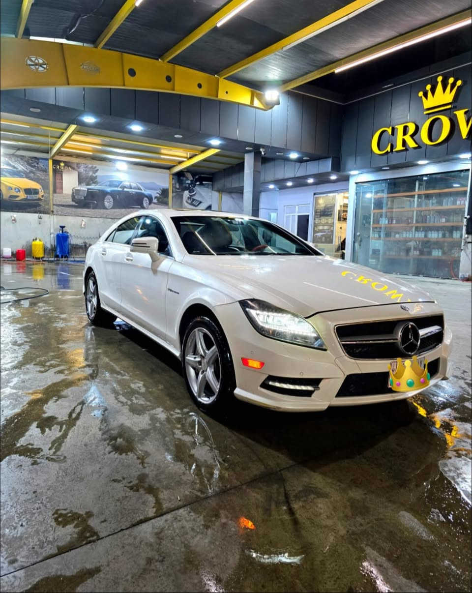 السلام عليكم
مكلف بالنشر

  للبيع أو المراوس 

CLS 550 2014 AMG  4 matic وارد أمريكي

حادثها خلفي صندوگ وچاملغ صورها موجودة 

بيها طخة جديدة بالدعامية واضحة بالصورة بس ممصلحيها 

السيارة ماشية 70.000 فول مواصفات و بانوراما

V8 biturbo 

گير محرك مكفولات 

السيارة جاهزة متحتاج مصرف مجرد أمور بسيطة 

رقم بغداد مميز سنوية جديدة لحد 2027

السعر 225


**إذا كنت صاحب هذا الإعلان وتريد حذفه لأي سبب، رجاءا أرسل رسالة إلى الدعم الفني**