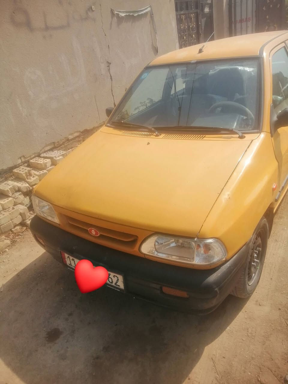 اخوان السلام عليكم مررخصت مدير الكروب سايبه موديل 11 للبيع سياره نضيفه كير تبريد مكينه نضيفات تبريد شغال تخم تاير دوشمه عام سياره باسمي مصفره هيه وغرامات تحويل ثاني يوم شواصي نضيفه السعر 28 وبيهه شي قليل الشراي يتصل ***********
