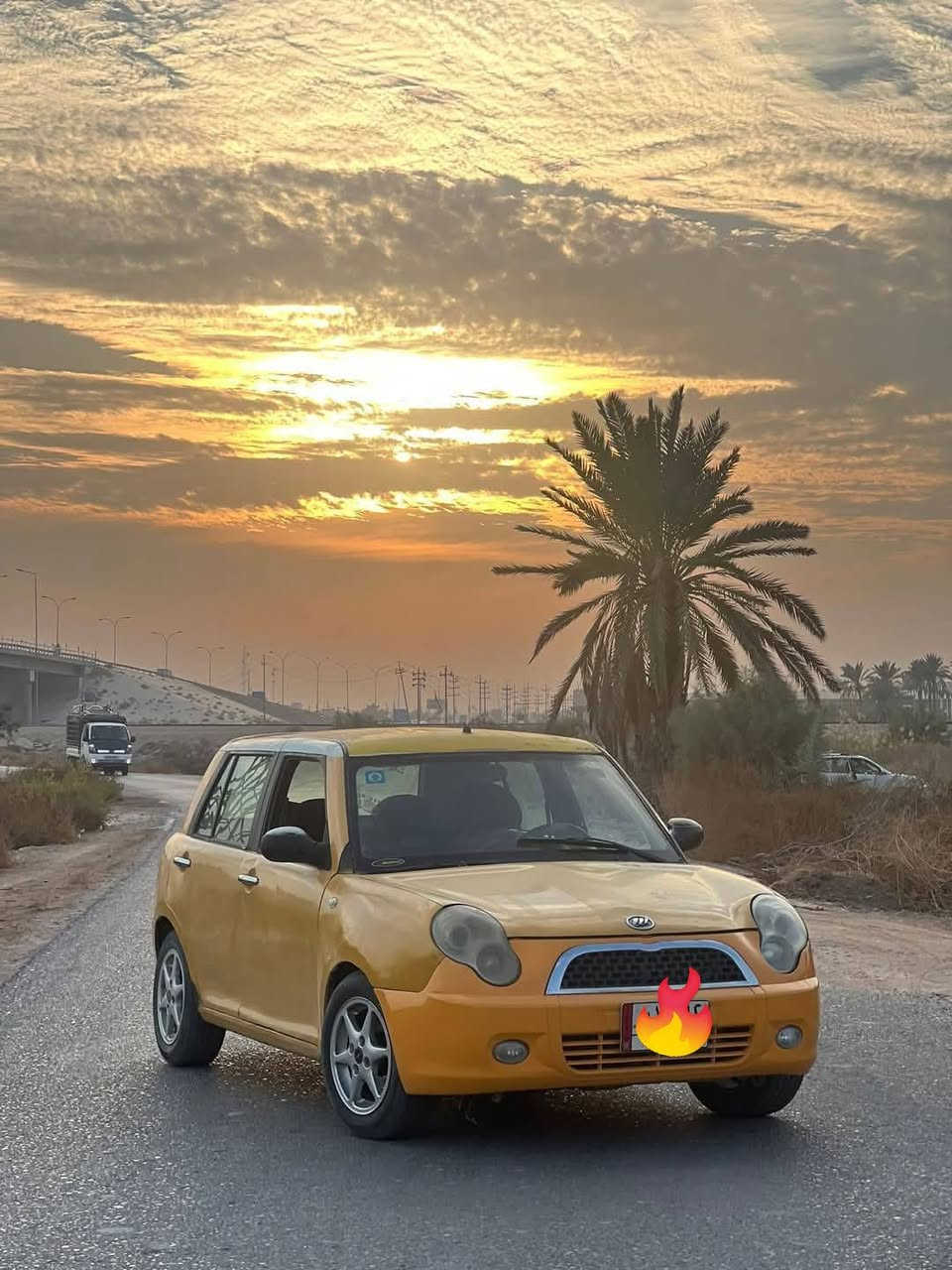 للبيع ليفان 320 موديل 2012 كير ومحرك خير من الله تبريد شغال حداديه تخم تاير جديد رقم انكليزي بسمنه مصفره هيئه وغرامات السياره جاهزه السعر 27 ورقه وبيها مجال بسيط ***********
