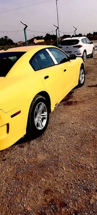 جارجر للبيع موديل 13 جاهزه من كلشي خطها رفاعي بغداد مصفره من كلشي وباس...