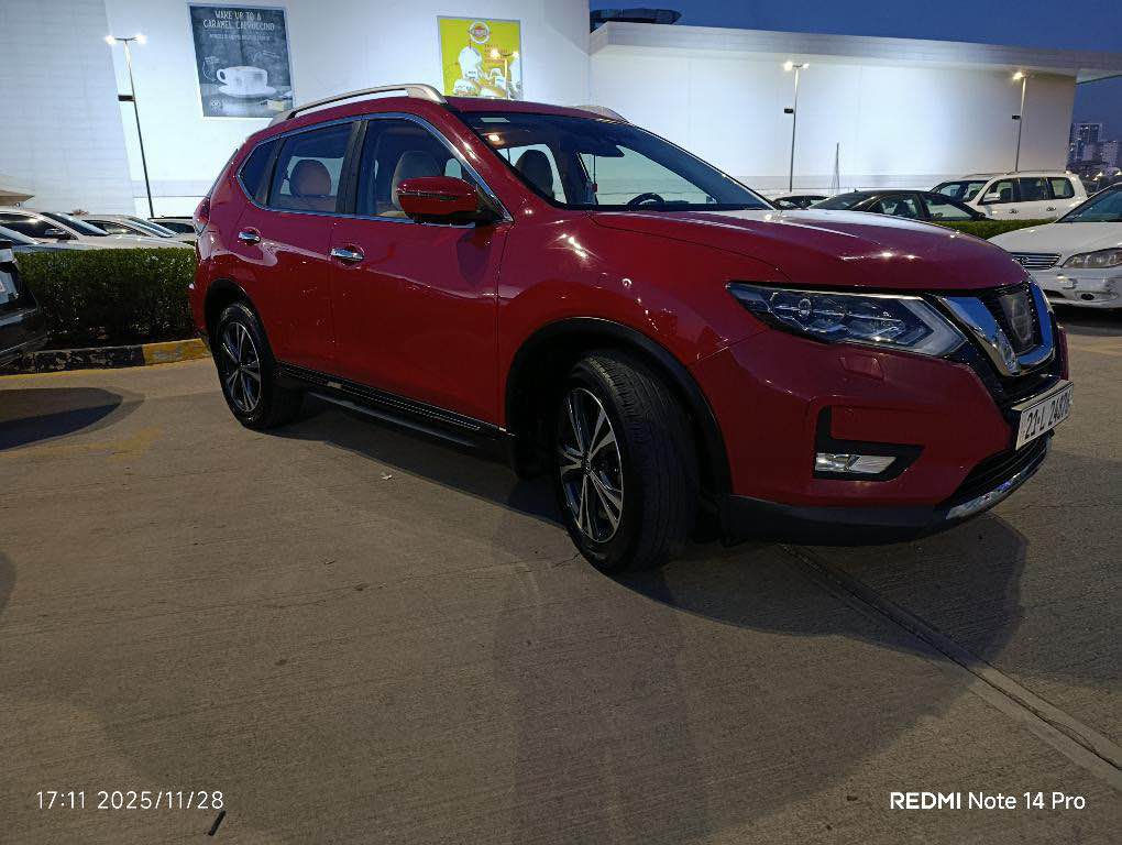 سلام عليكم 
نيسان اكس تريل 
2018 
رقم سليمانيه 
حساس امامي +خلفي 
كشنات جلد 
كشن كهرباء
هيتر مرايات 
اشاره مرايات
كشن تبريد وتدفىه 
مودات قيادة
سسم صووت بوس
5كامرات 
تحديد مسار 
رادار امامي +خلفي
قياس التايرات 18 
بصمه 
بنوراما 
صندق كهرباء 
صور السونار داخل المنشوره 
العنوان بغداد
الاستفسار *********** متوفره واتساب بغداد, العراق
