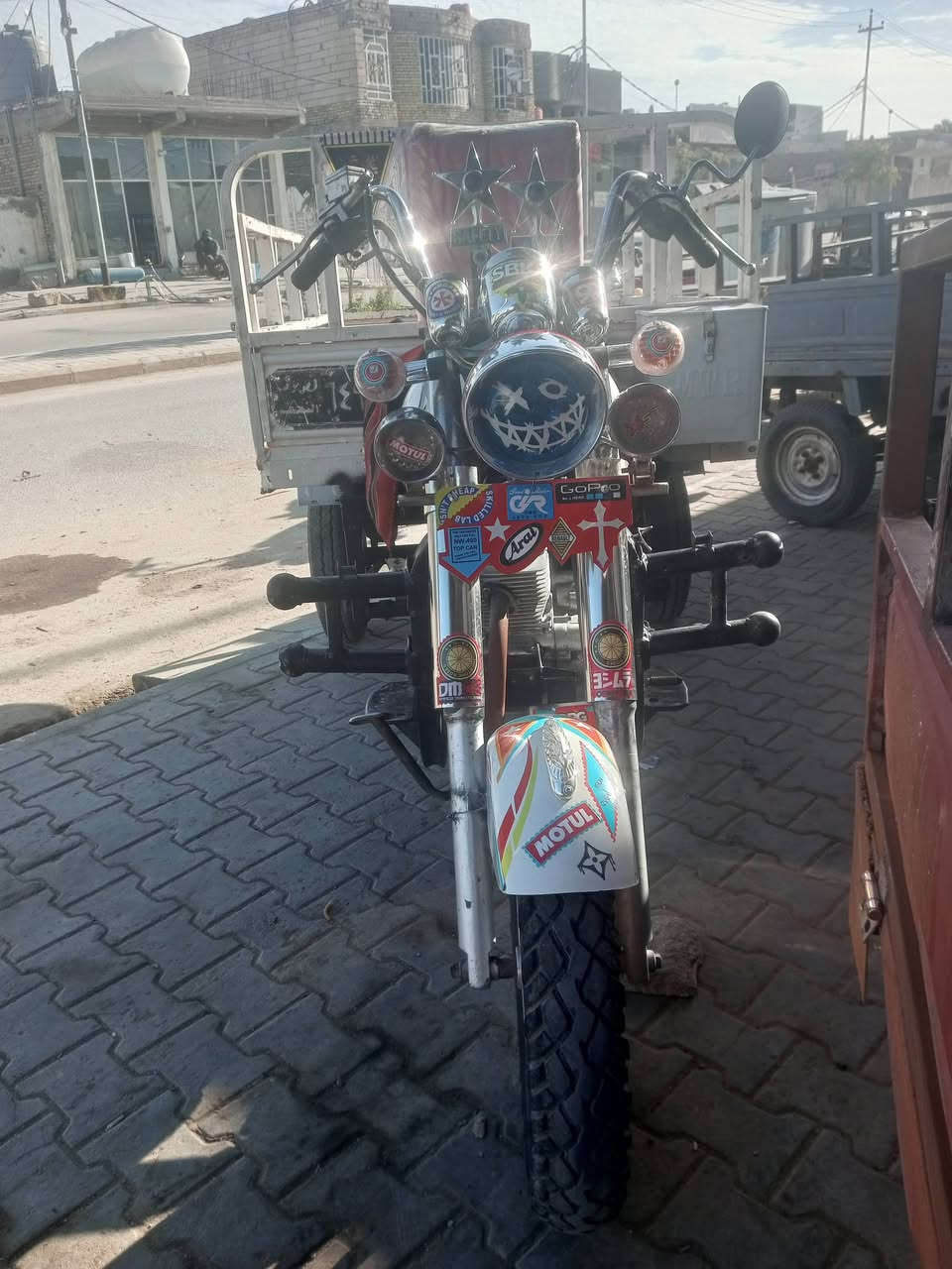 السلام عليكم ستوتة للبيع رقم اسود وسنوية موديل 2010 الشاصي مكفول. الستفسار ***********
