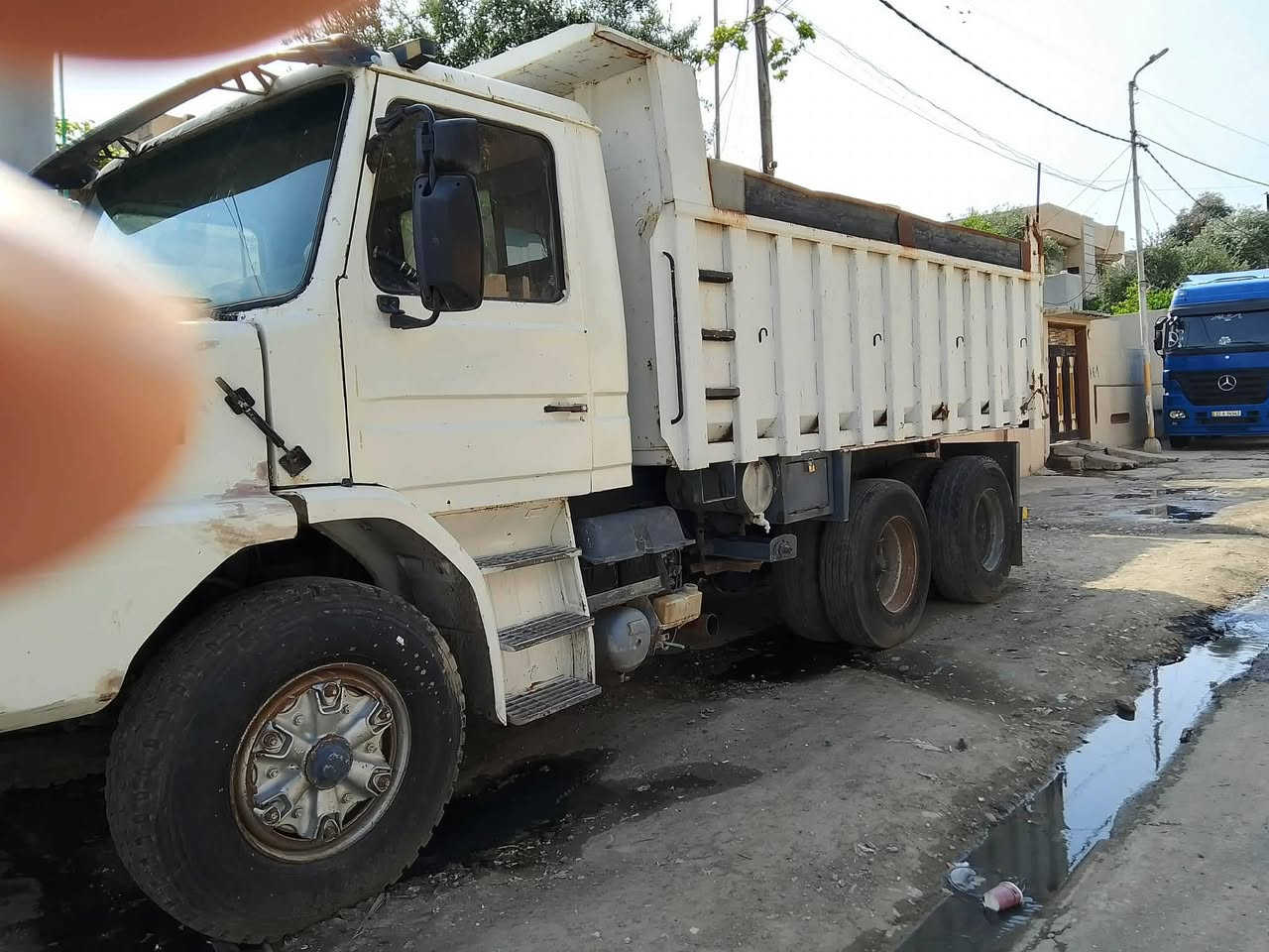 سكانيا 112رقم سليمانيه قديم
معمره  رايمن جديد شاصي شرط بودي نضيف 
مجموعة شرط السعر 120وبيها مجال 
***********
