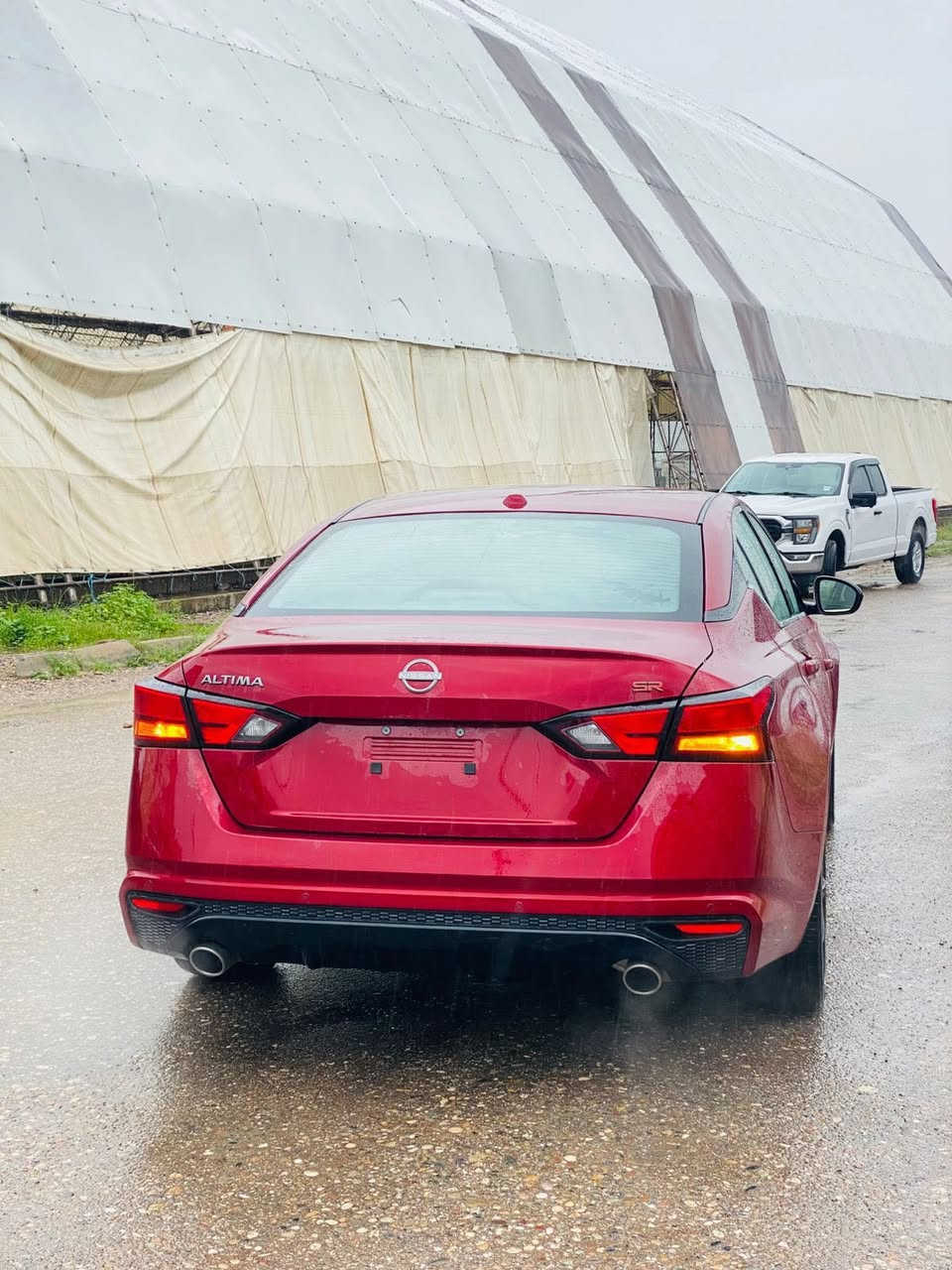 التيما2024SR
ايرباك سيستم
بولندً صبخ بدون داغلي شه رت
رقم اربيل
كيرمحرك شه رت
تبريد شه رت 
بصمه و كشن جلد
سعر155مجال
***********
مكان سياره بغداد
