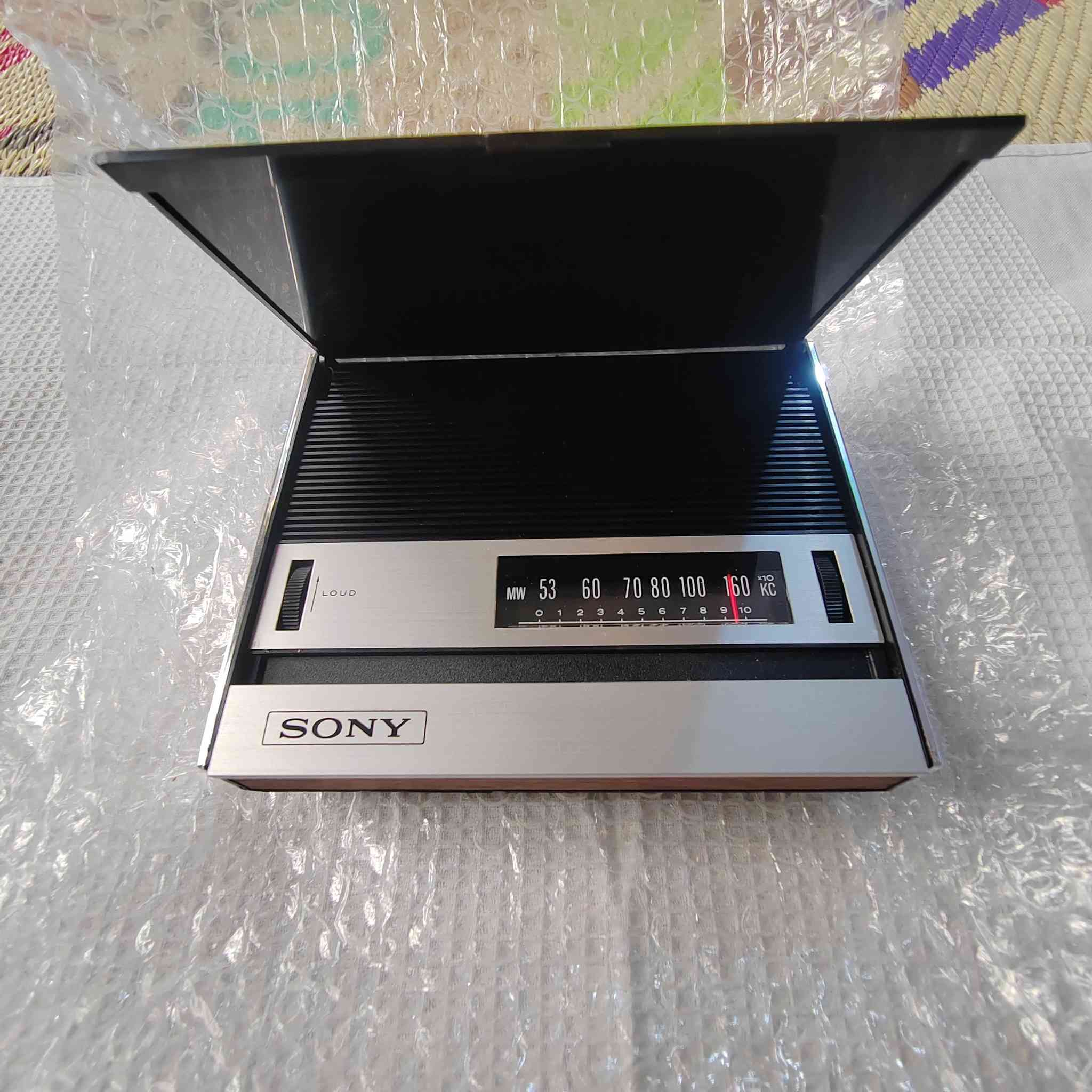 قطعه من نوادر موجه AM
الجهاز غير مستخدم نظافه تامه 💯 ٪


**إذا كنت صاحب هذا الإعلان وتريد حذفه لأي سبب، رجاءا أرسل رسالة إلى الدعم الفني**