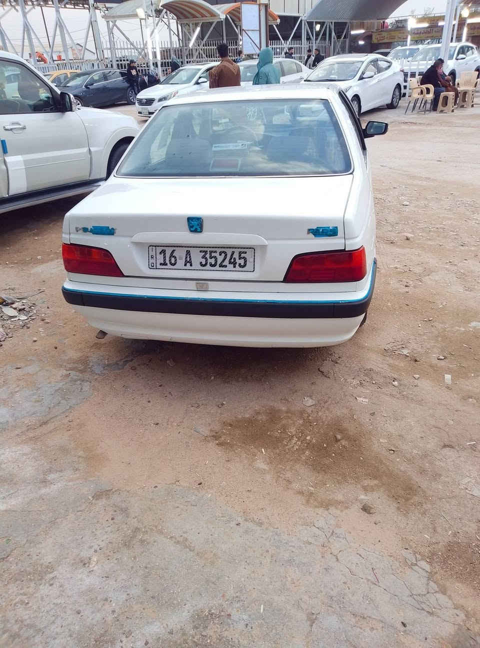 سلام عليكم بيجو باص 14مديل رقم قادسيه نكليزي مكفوله من ضربه وصبغ  بارد بالبنيد شويه ولباقي مكفول  عنواني نجف شارع المطار وات ساب أو تصال ع رقم هذا//55 بيها مجال *********** بيع مستعجل
