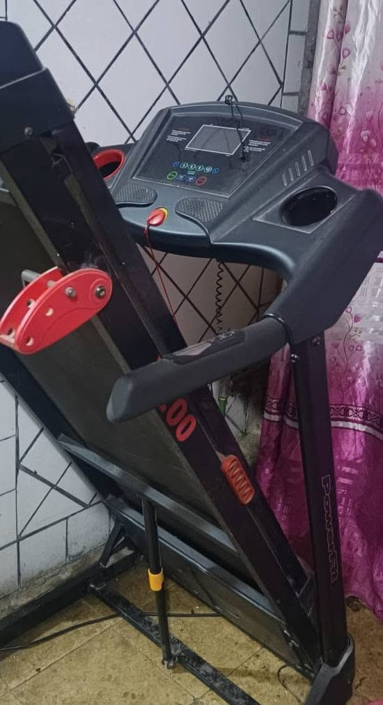 مستعجله على البيع ب٧٥ قنفات ٨ مقاعد وجهاز الجري ٧٥


**إذا كنت صاحب هذا الإعلان وتريد حذفه لأي سبب، رجاءا أرسل رسالة إلى الدعم الفني**